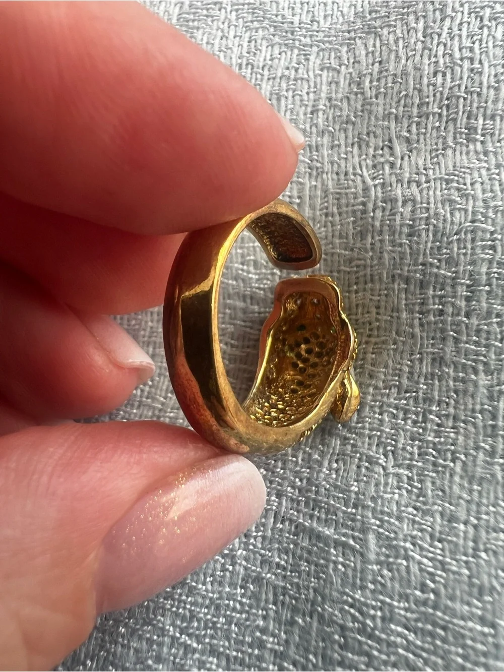 Gold Panther Head Cufflinks and Ring Set - Men's Accessory